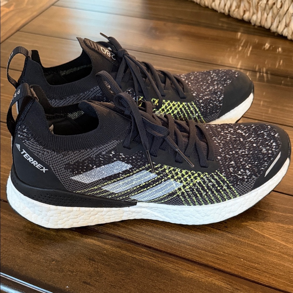 adidas 280 Black Knit Trail Running Shoes with White Sole
